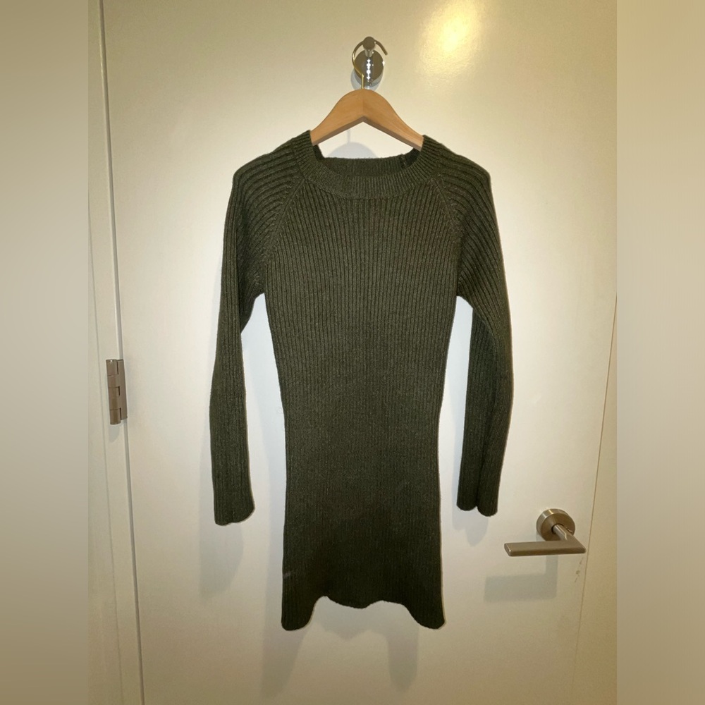 💛 bundle $4- Raglan Sleeve Rib-knit Sweater Dress